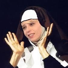 alla ricerca delle mie sorelle|fangirlo da suora