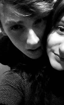 gingeeeeeeeee17's profile picture. Lucyxo // bbm: 7F775E19 // snapchat:aaronhowells16