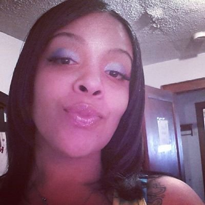 My circle small, 1000% real bytches only!!!! #Teamfollowback
