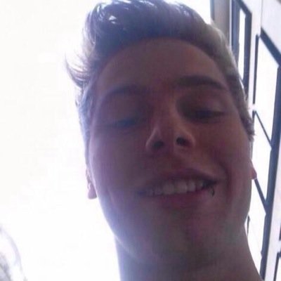 PLEASE FOLLOW @michaelspinata ASK FOR A FOLLOW BACK IF YOU WANT ONE. THNKS I LOVE YOU ALL