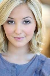 hi im cherry im a girl with blonde hair and dark blue eyes #Single