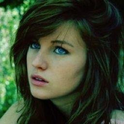 liliannakaybae's profile picture. MASSIVE HUNGER GAMES FAN MY PIC IS WILLOW!!!