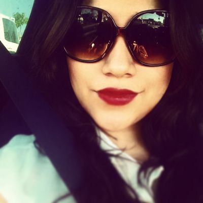 TaniaRomani's profile picture. 