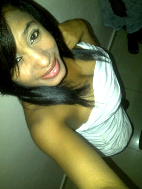 Follow Mee And Follow Back [@Emilysanchezm]♥ $ #BFF @Coqeta_Martinez I ♥ U Mii Lovee  ;$♥  @yohali_ ^_^ #poetita & #Mozariitah