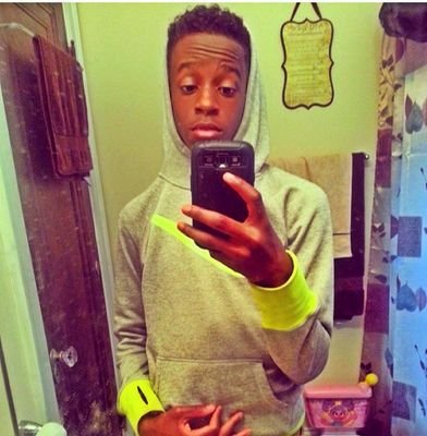 New twitter
Jay
Football#⃣5⃣ TrackSHHS
♋Black,Puerto Rican,Indian, Irish,White
Cleveland the land