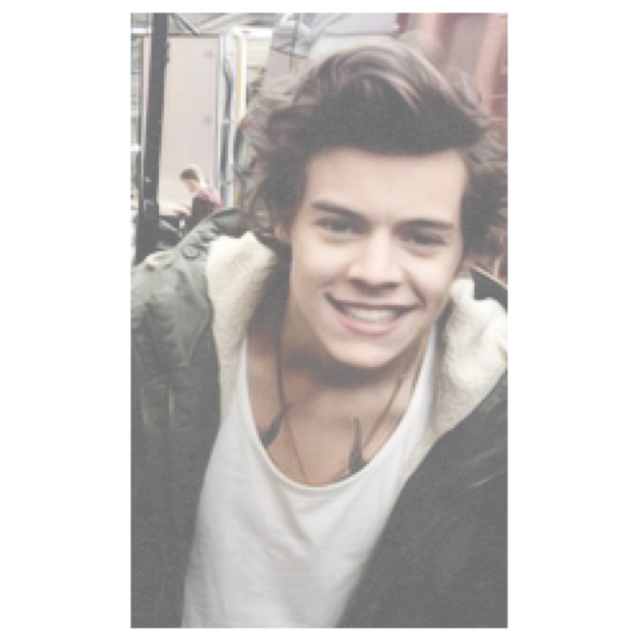 this account is only to make people feel happy and nothing else and to remind people that harry loves them - @hidenseeklou