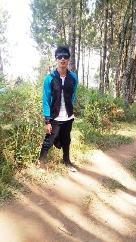 ☺ You are similar to my favorite song. When the song ended, I keep repeating it ☺