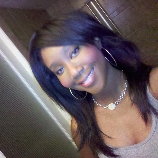College Grad...Former gymnast can do anything in heels;-) In Love with high fashion, some things Korean, all things Miami HEAT and BEAUTY related..:-)