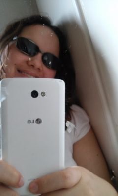 uma pessoa muito legal,alegre e divertida so quem me conhece sabe disso...