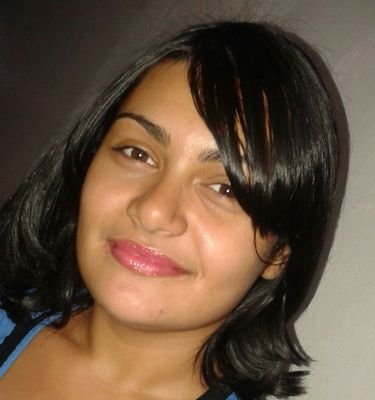 tenho 19 anos, sou evangelica ,