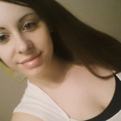 HisItalianHunni's profile picture. My baby girls first 10-21-11 &6-24-14 Married to @KeepIt100dred #TeamJimerson #ProudMama #Italian  instagram @ItalianMommy21