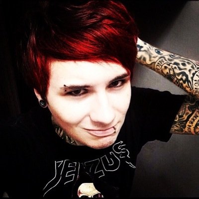 ❁ i bet you all the lint in my pocket brendon uries butthole looks like a dandilion ❁