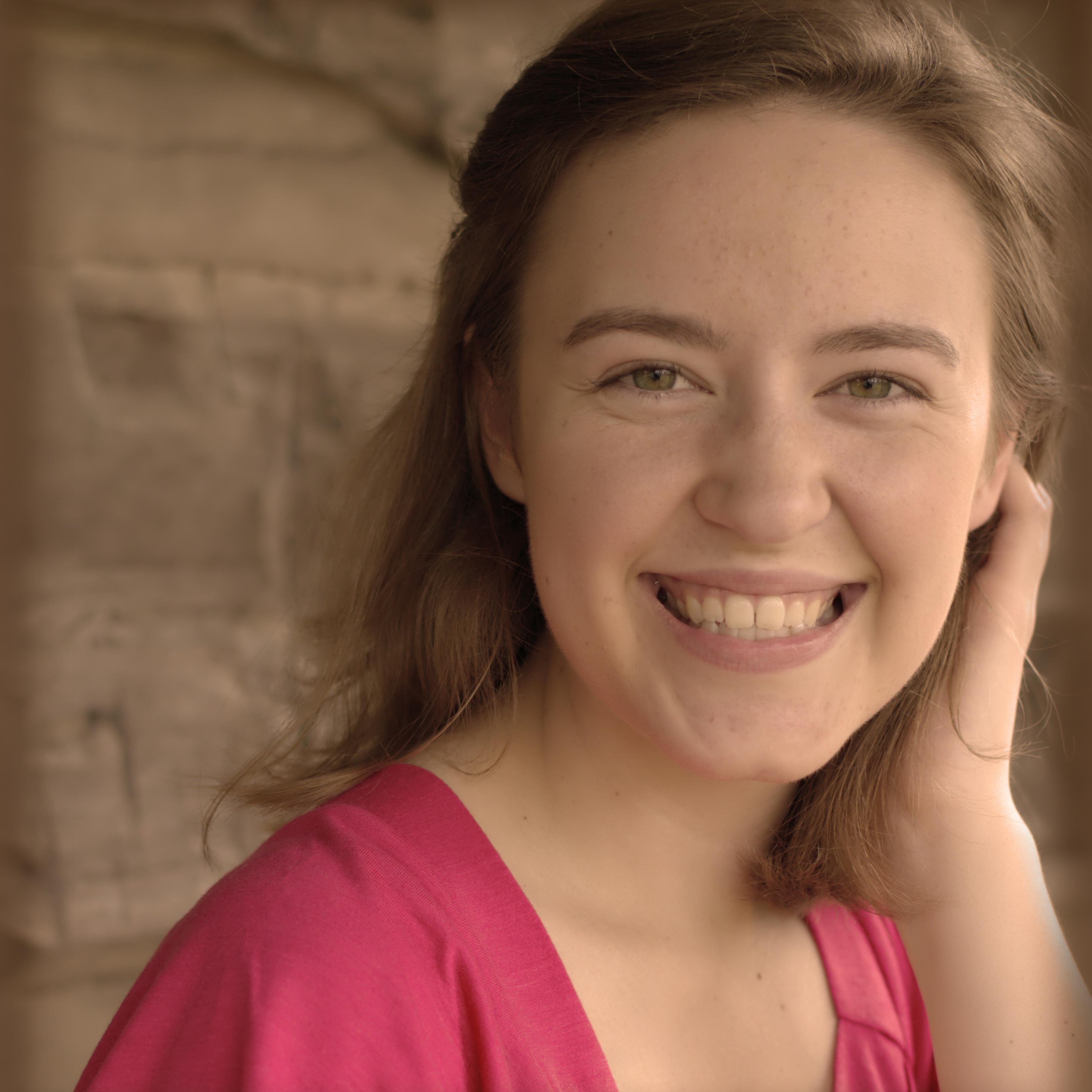 BaileyAleshia's profile picture. Entrepreneur. Fun. Bookworm.