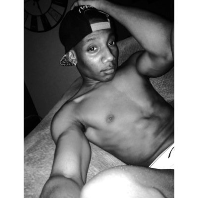 Follow me on Instagram @rule_er Kik me @ReccoBitDuh #TeamFollowBack