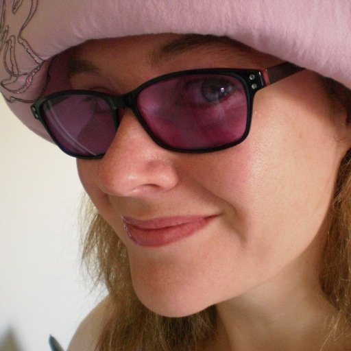 Medievalist, multimodalist, musician. Vegan, goatmother, lover of academic kindness. She/they. Professor of music, @UiTNorgesarktis