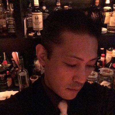立川の南口は、諏訪通りにある『Bar CheerfulMoon』で、ございます。
《テキーラ》と《タパス》と《ジュークボックス》が自慢のお店。

是非一度、お立ち寄り下さいませ！