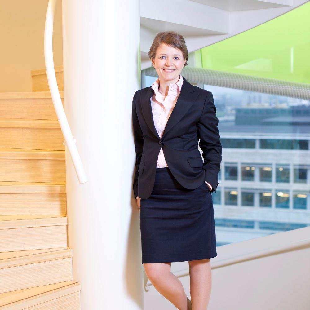 momsmarit's profile picture. 