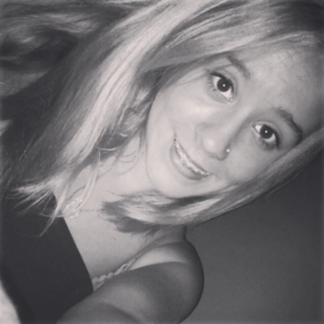 I AM LOOKING INTO YOUR EYES, LIKE I AM SEARCHING FOR YOUR SOUL.. 3