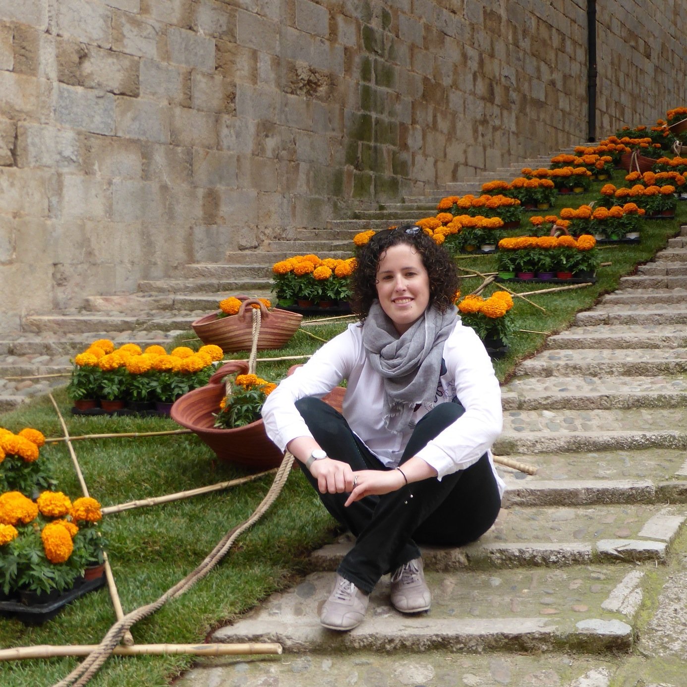 OlgaSolerMorato's profile picture. Logopeda amb inquietuds... a les estones lliure toco la guitarra, llegeixo, gaudeixo de la natura, viatjo... en definitiva, no paro mai!