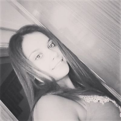 MarinaArce9's profile picture. Carpe diem.