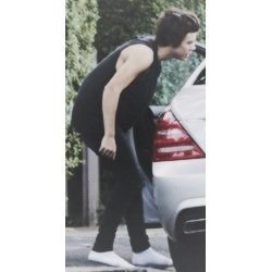 follow @smilxxfharry please
