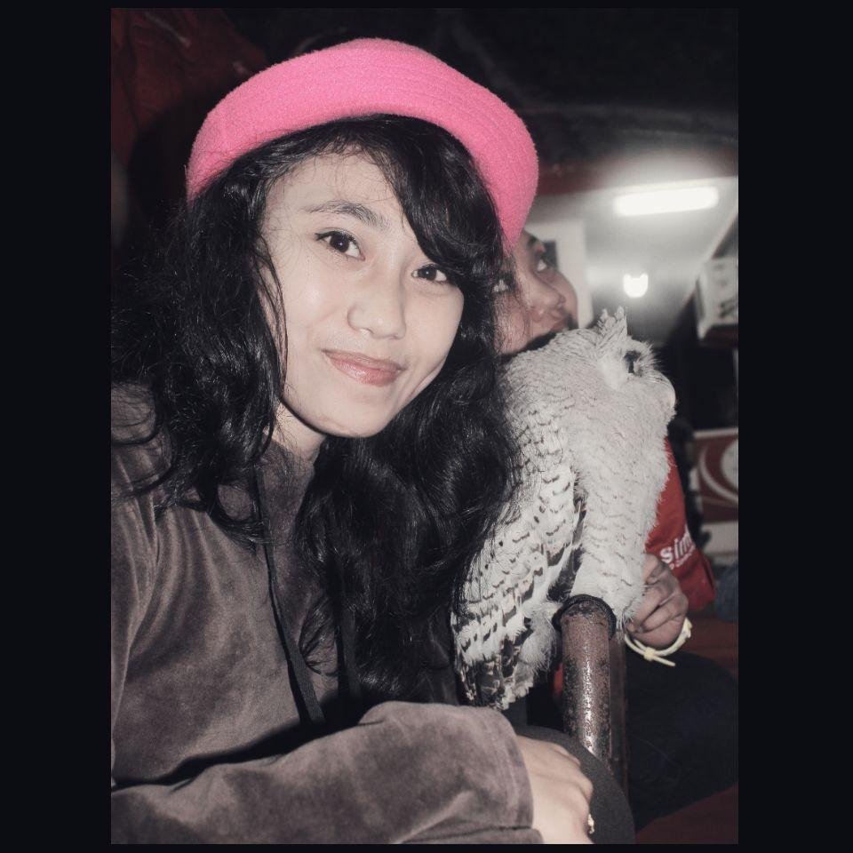 Hayoo, NGESTALK !! :D II Love god, ayah, mama :* ♥ Musik it's my life♬ II • IG : arinda_rchmwti II Line : Arindarchmwti