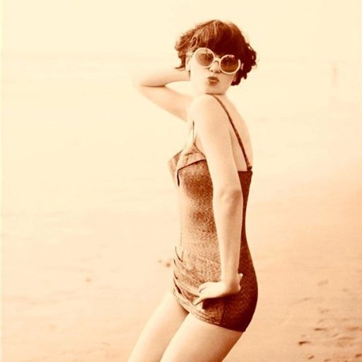 biancajheinrich's profile picture. 