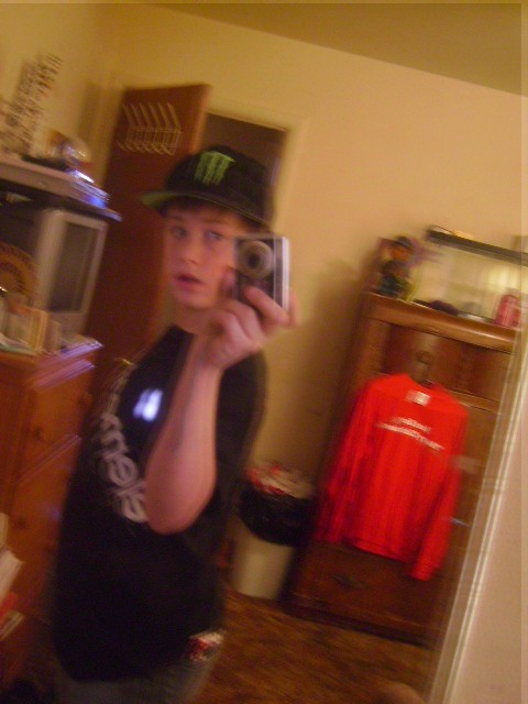 xlz665's profile picture. 