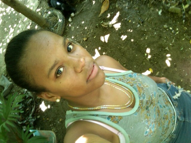 M&  facebOOk: amanda claudia canela ... Follow me please...