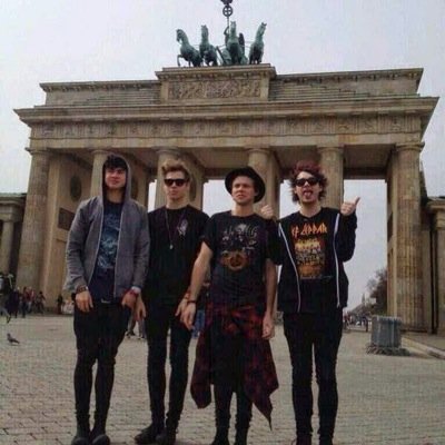 5SOSGermanyy's profile picture. Account for all @5SOS fans (especially german fans) :)) https://t.co/wdpC3NycGh