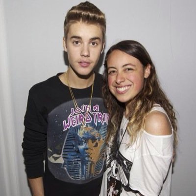 Army💜, Belieber, Selenator and Jonatica. I met Sel G (2/2/11 - 29/1/12), Jonas, Justin (12/11/13). Justin followed me (22/1/14).