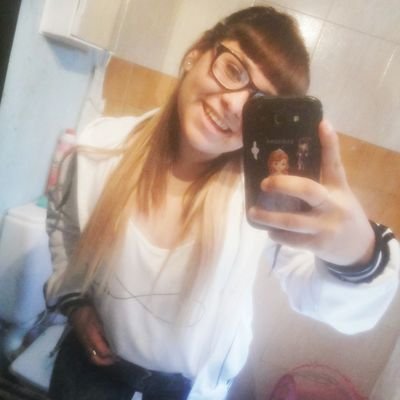 MForastefano's profile picture. Miii Mejor Amiga Me Amaaa ,Lo Se(l