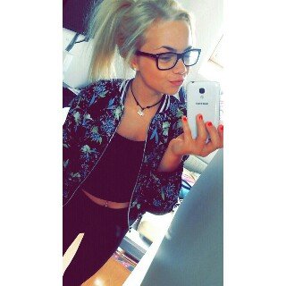 Funke_Olivia's profile picture. Am here for all......Rep.ALL