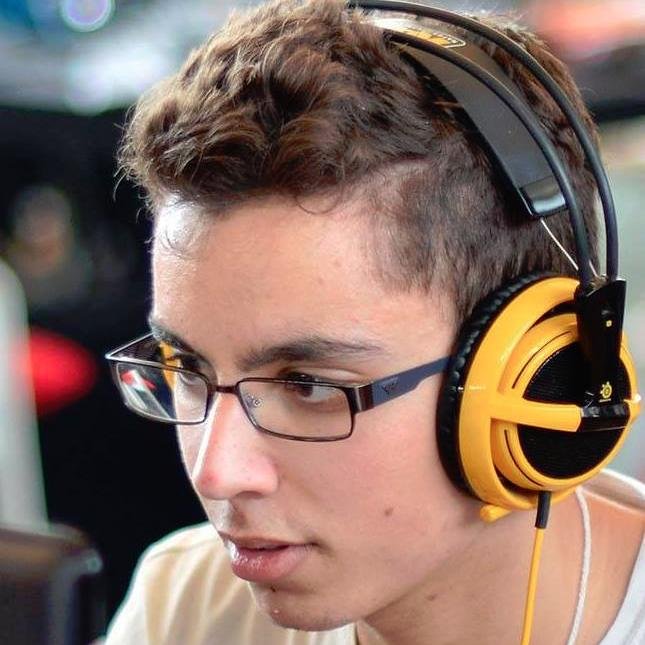 29 ans, passionné de gaming, esport et newtech. Consultant en sécurité informatique.