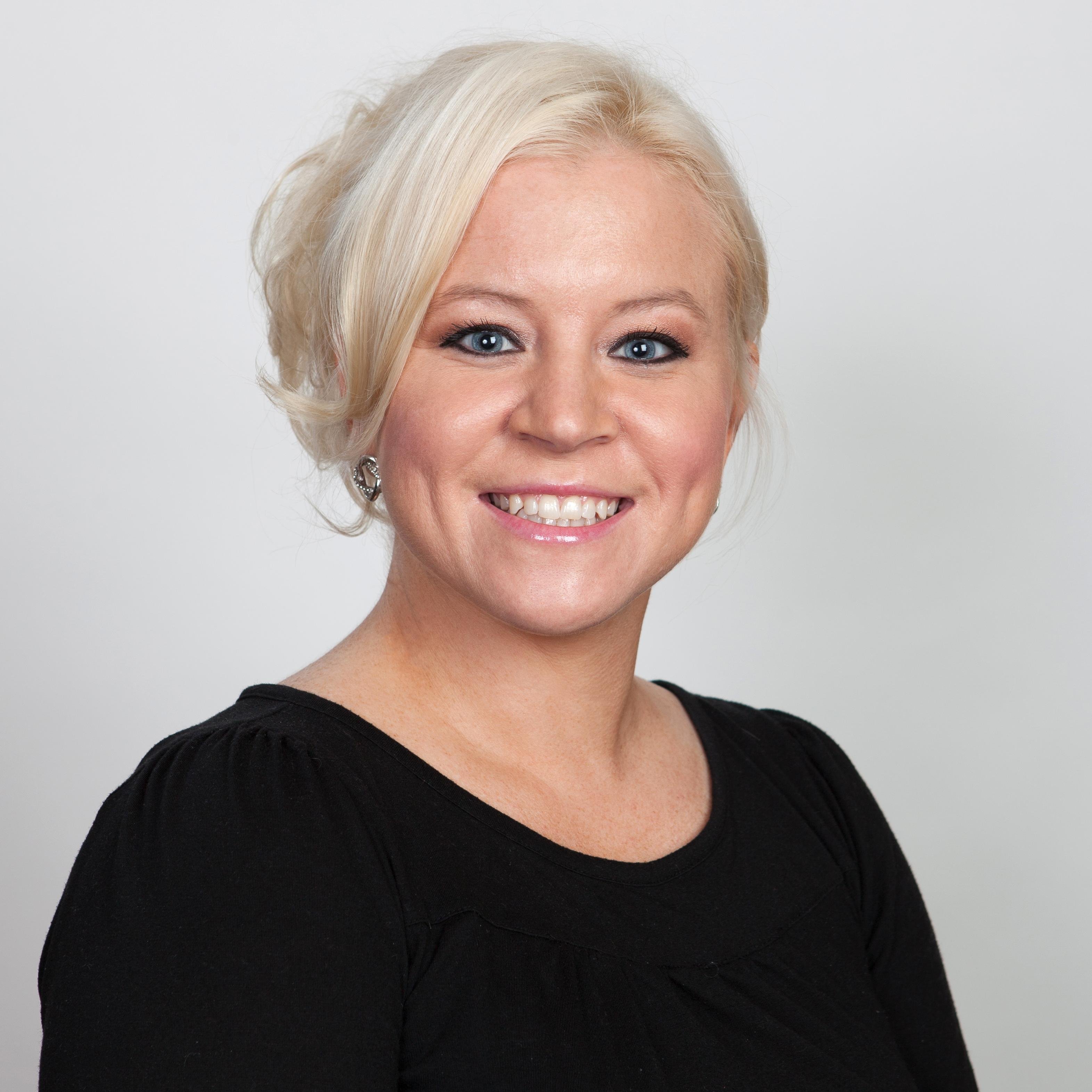 KelliePlansIt's profile picture. I will now be tweeting all things events under the handle @CoinLaundryAssn -- Follow me there!!