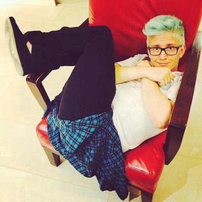 troyeslilpill's profile picture. bring color to my skies