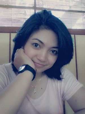 riccaimmut's profile picture. 