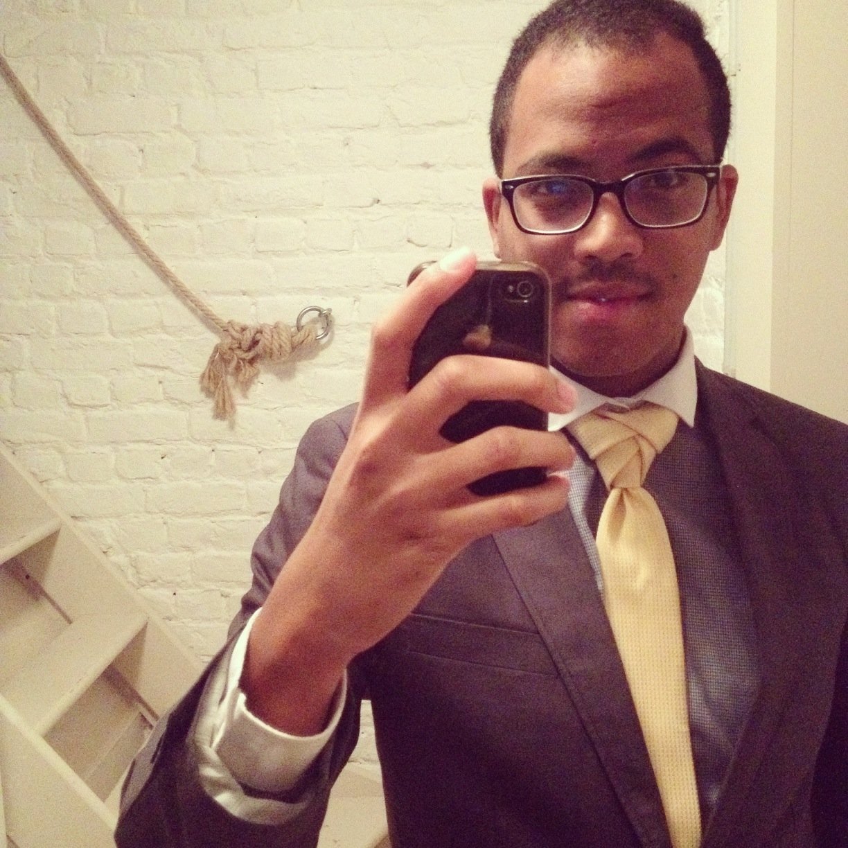 le_metronome's profile picture. Entrepreneur & WebDesigner / #ManUtd Fan Coming from Reunion Island