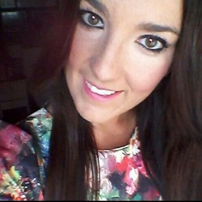 amparo_delgado_'s profile picture. Bióloga. Amante de los animales, sobre todo marinos. Persiguiendo el sueño de estar todo el día a remojo y recibir muchos besos salados ^^