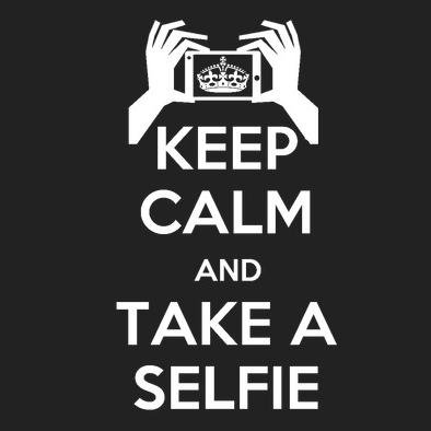 Upload foto selfie kamu, Mention kita, dan kita retweet foto kamu!