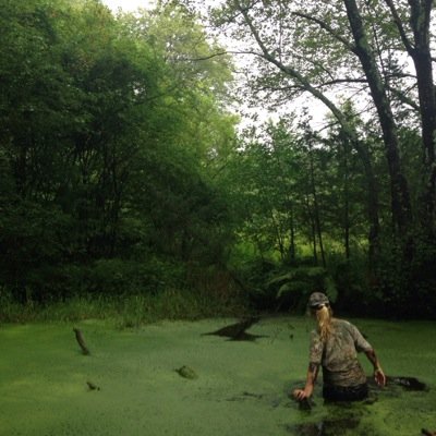NorthHuntress's profile picture. You can find me in camo, on the lake fishin, frog giggin, or in the tree smokin big bucks. avi is me.