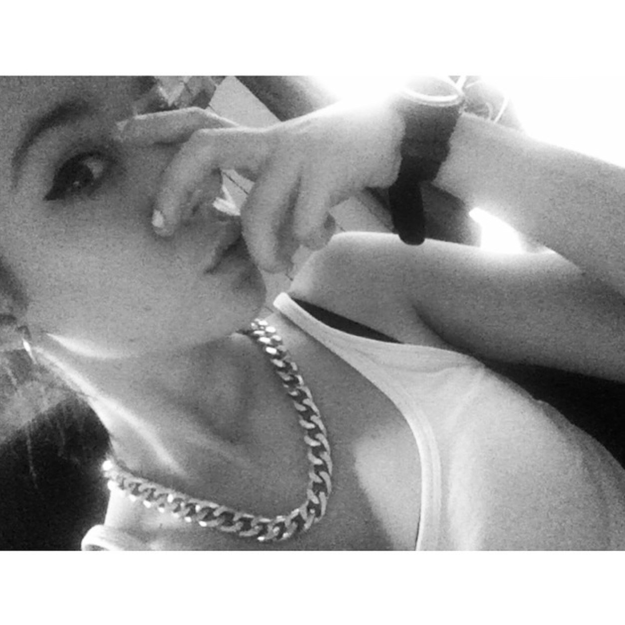 15 ans. ✨ Belieber. ✨ Francaise. ✨ 19/03/13 merci Justin.✨ FOLLOW ME ✨