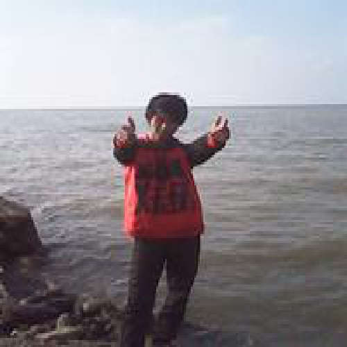 fevodi's profile picture. follow me ✌ IG: kenyacmone kik: kenyacmone