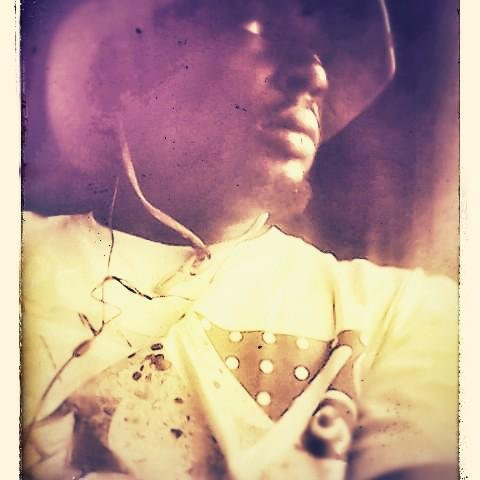 i will follow back fuck the police http://t.co/ZkjabqdyGp