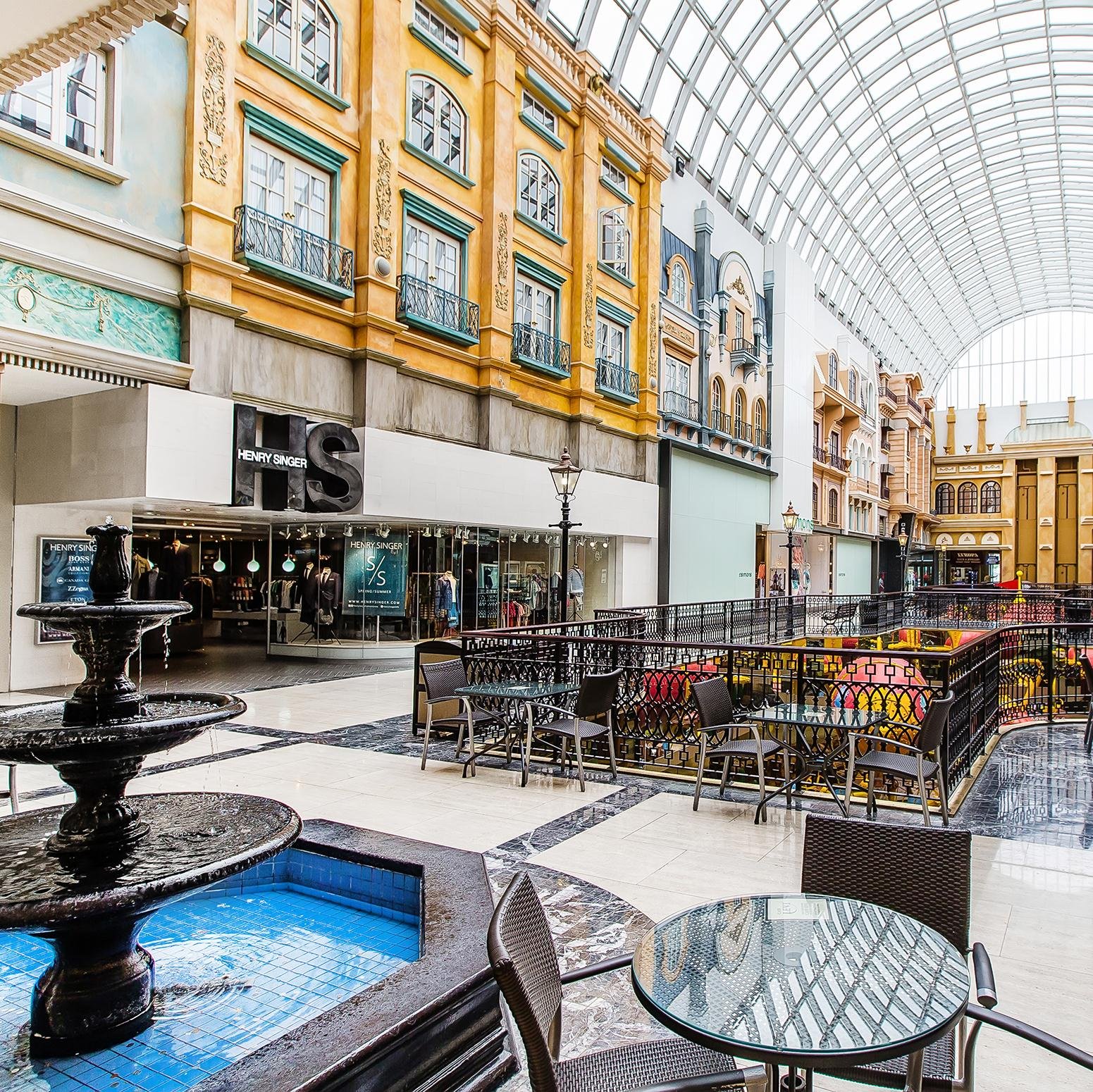 West Edmonton Mall employs hundreds of Edmonton's top employees. If you are thinking of a new & exciting career, consider joining this one-of-a-kind team!