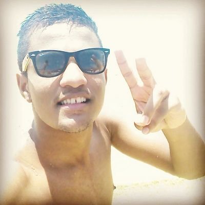 juunin13's profile picture. Se eu avançar , siga-me. Se eu recuar , bate-me.
Se eu morrer , vingue-me !
porque todos nos somos Guerreiros da mesma familia.