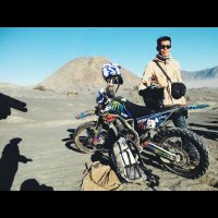RiskyKhairullah (@riskikhairullah) 's Twitter Profile