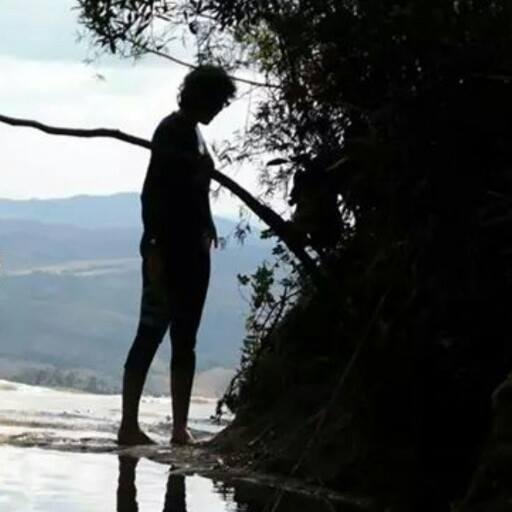 Bacharel em Geografia e Meio Ambiente deboracrocha@hotmail.com (32)984753378
@debrica2 istagram
https://t.co/9jrvJsXZBH
#somosterretres
@operadora.tbr
