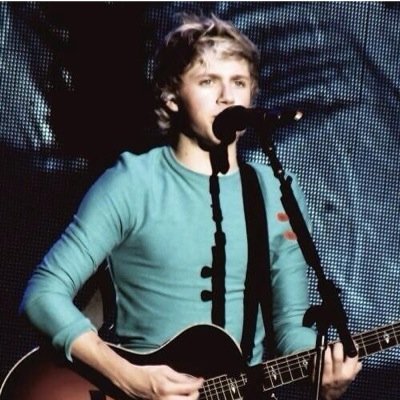 free follow from @irishkidniall !! please rt nd fav this tweet to help me get niall/5 :D https://t.co/AlTpPqrMU5 love u