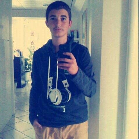 I'm 16 and I love Games and football